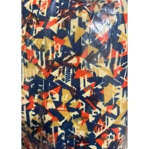 OS LuLaRoe Leggings. Fits size 2-10/12.‎